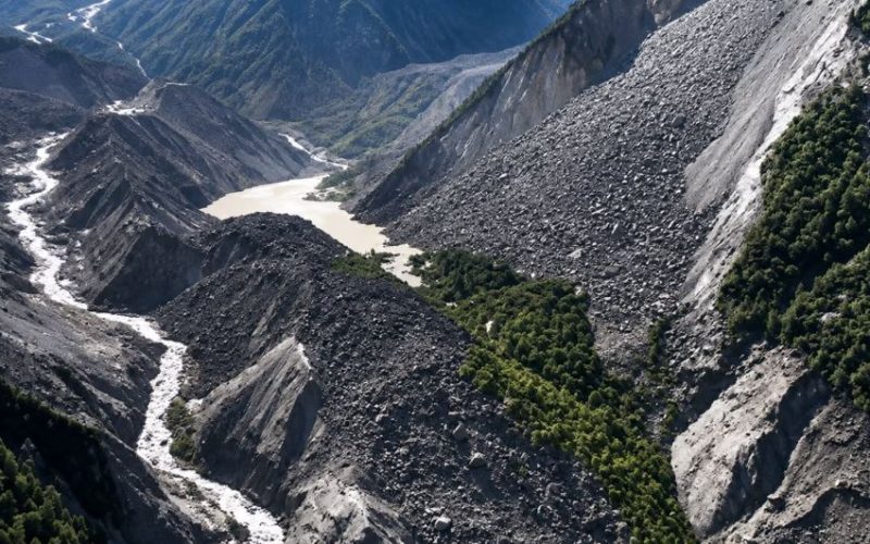 चीनतर्फको नयाँ ताल फुटेको हाेइन, बाँध भरिएर निस्किएको हो : प्राधिकरण